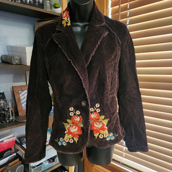 Embroidered Micro-Cord Jacket from Kikit Jeans - Picture 2 of 7